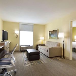 King Suite Mobility accessible