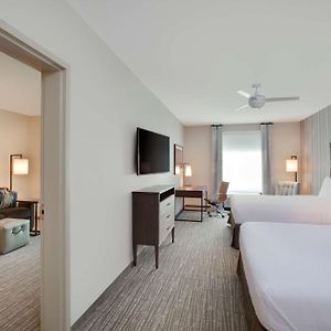 Queen Suite