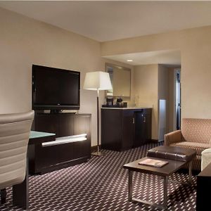 Premium King Suite