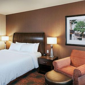 Luxury King Room