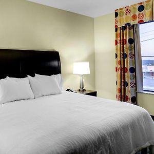 King Room Hearing Accessible