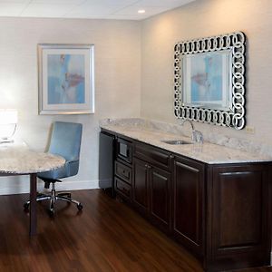 Queen Suite