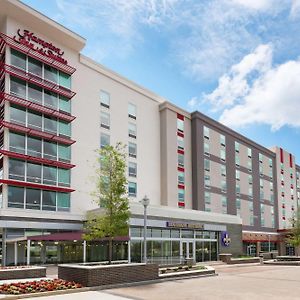 Hampton Inn & Suites Atlanta Buckhead Place