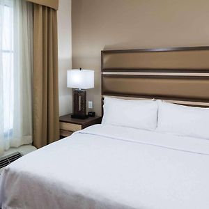 One-Bedroom King Suite