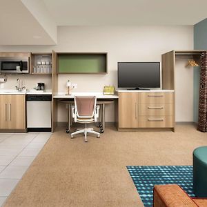 King Suite Mobility accessible
