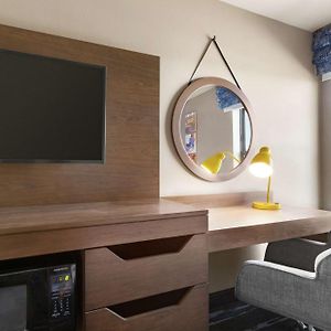 Executive King Room