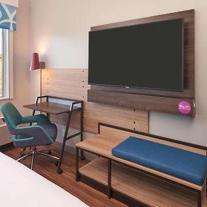 King Room Mobility accessible