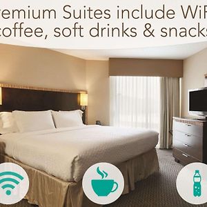 Premium King Suite