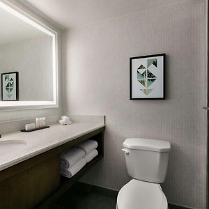 Premium King Suite
