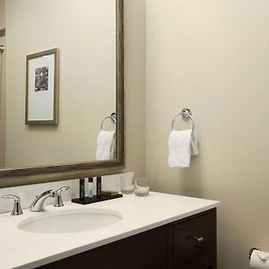 Premium King Suite