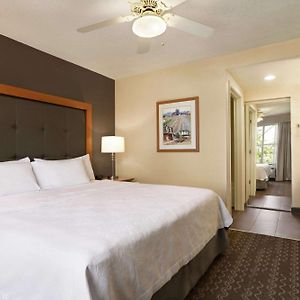 One-Bedroom King Suite