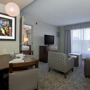 One-Bedroom King Suite