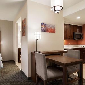 Queen Suite