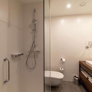 King Room Mobility accessible