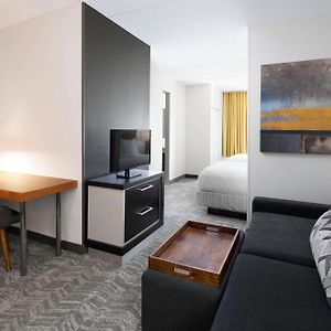 Suite Hearing accessible