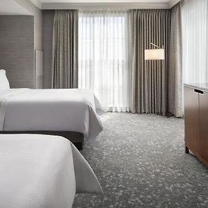 Top Floor King Suite