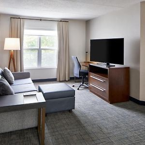 One-Bedroom King Suite