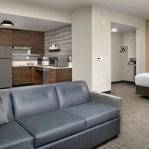 Queen Studio Hearing accessible