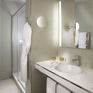 Classic Adjacent Room