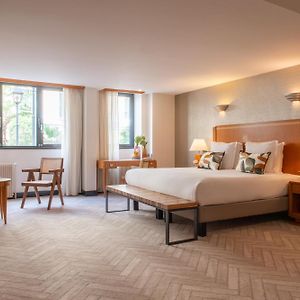 Executive Junior Suite