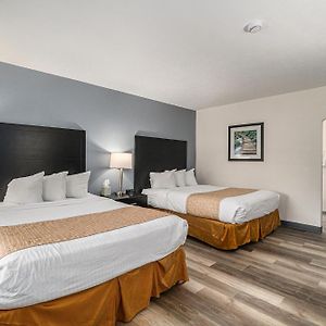 Second Floor Queen Room
