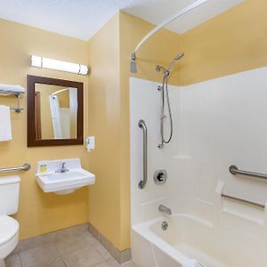 Queen Room Disability Access