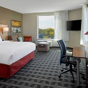 Corner King Suite