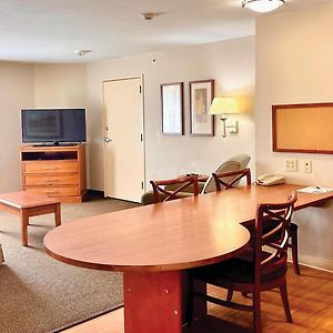 One-Bedroom King Suite