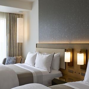 Tradition Queen Room
