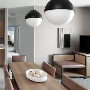 Two-Bedroom King Suite