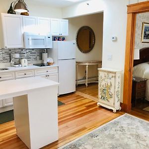 Suite Apartment