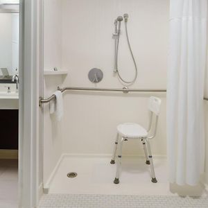 Queen Room Hearing Accesible