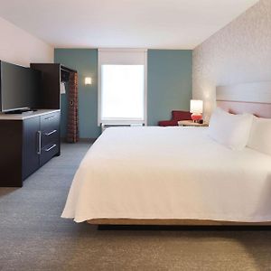 King Suite Mobility accessible