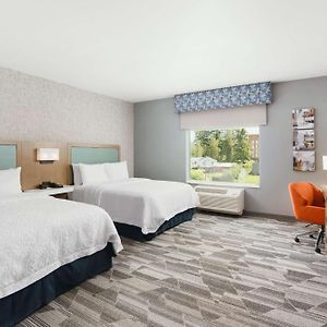Queen Room Mobility accessible
