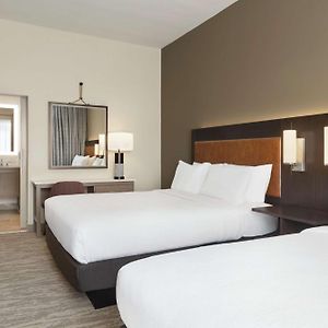 Suite Hearing accessible