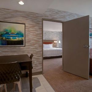 King Suite Mobility accessible