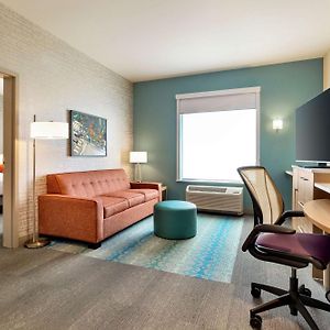 One-Bedroom King Suite