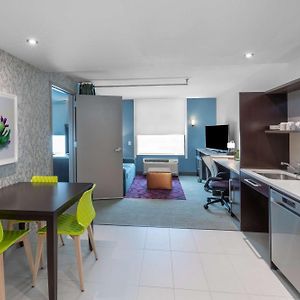 Queen Suite