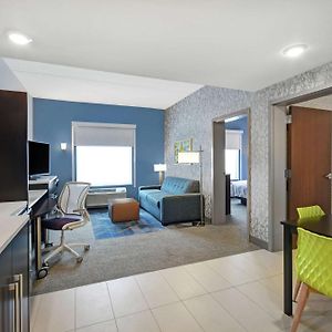 One-Bedroom King Suite