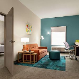 One-Bedroom King Suite