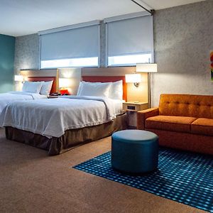 Queen Suite Mobility or hearing accessible