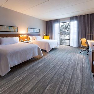 Queen Suite Hearing accessible