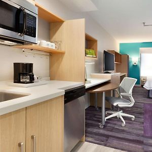 One-Bedroom King Suite