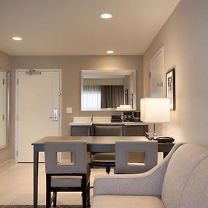Two-Bedroom King Suite