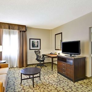 One-Bedroom King Suite