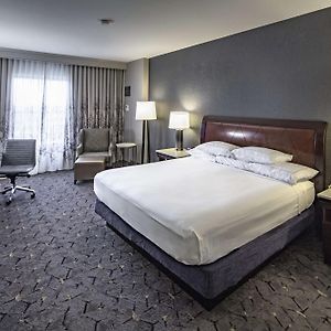 Upper Floors King Room