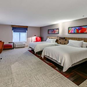 Queen Room Two Queen Beds Mobility Access