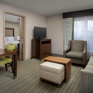 One-Bedroom King Suite