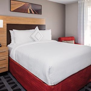 Two-Bedroom King Suite