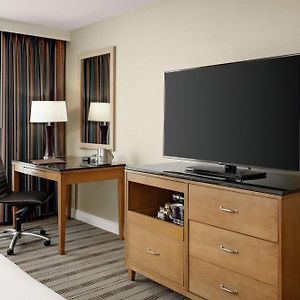 Queen Room Mobility accessible